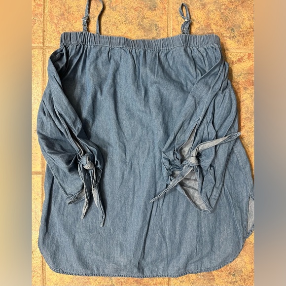seven sisters denim off-the-shoulder shirt with straps and sleeves - Picture 4 of 5